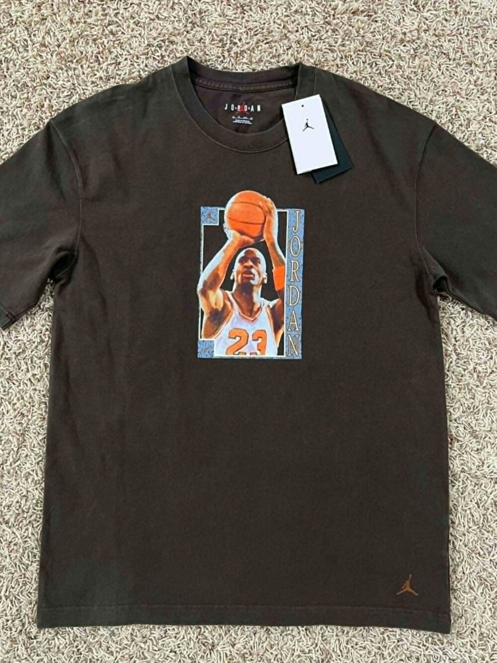 Jordan Women's Oversized Graphic Tee T-Shirt Brown FN5375-243, Size XS (New)